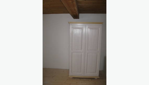 Skříň 117