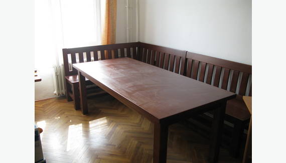 Jídelní stůl a lavice Gabri